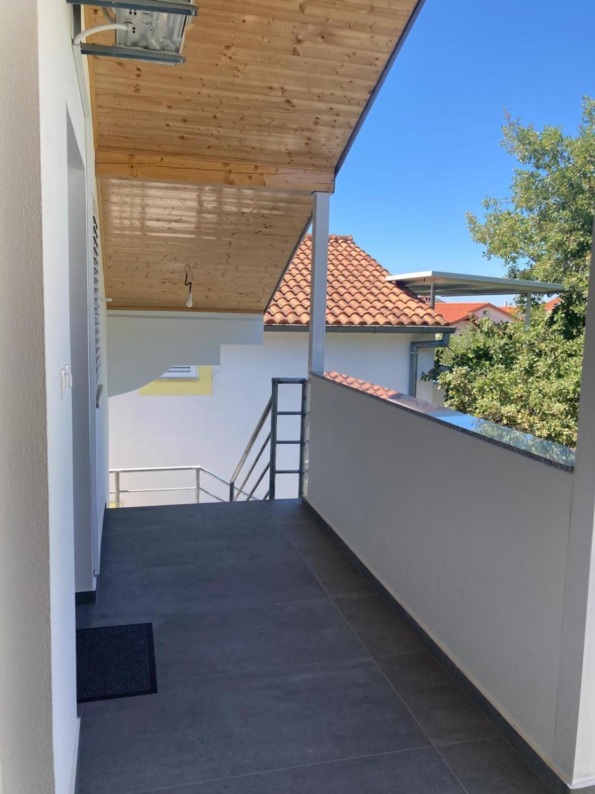 Apartment Mrkic Biograd Na Moru Luaran gambar