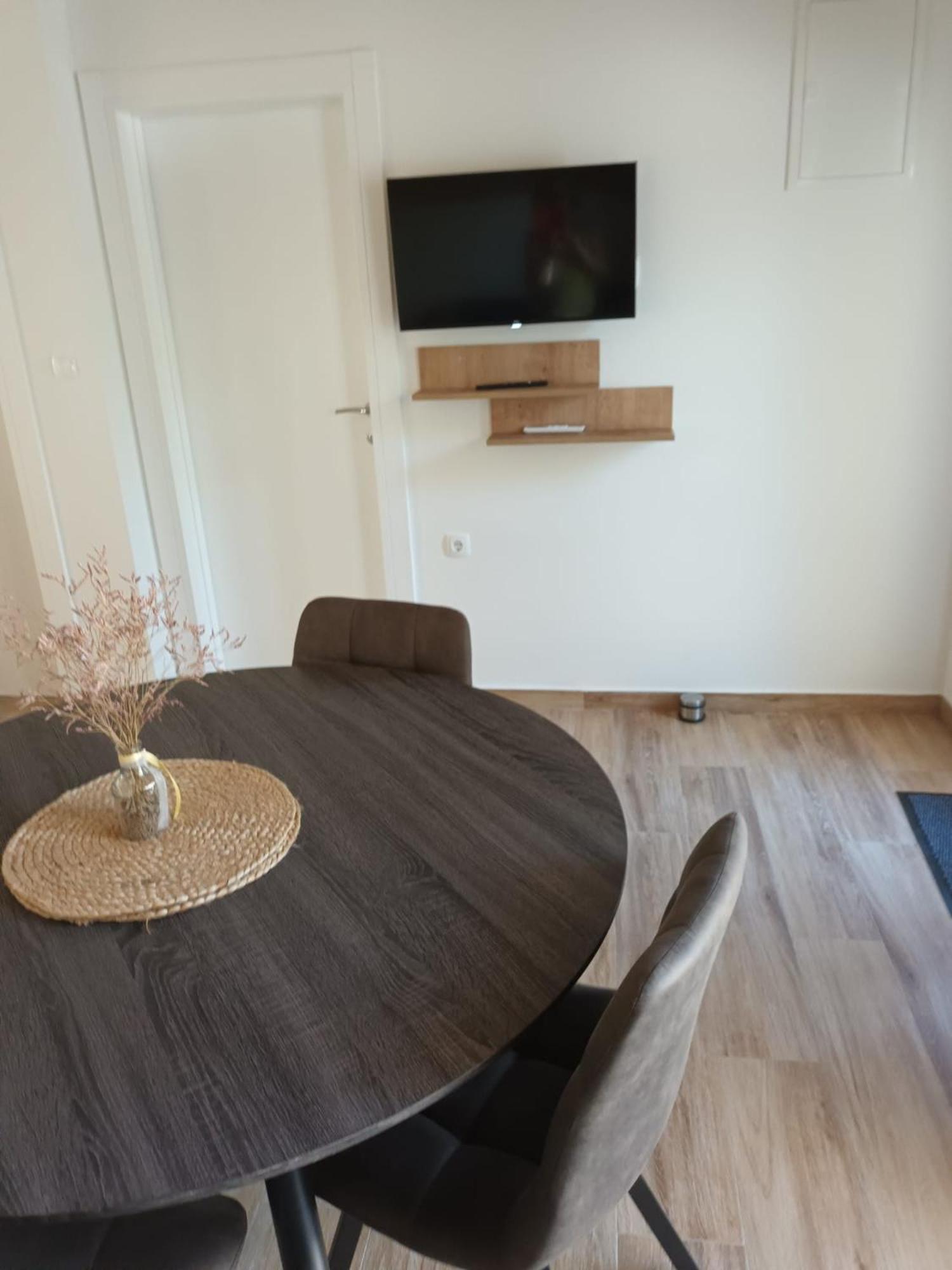 Apartment Mrkic Biograd Na Moru Luaran gambar