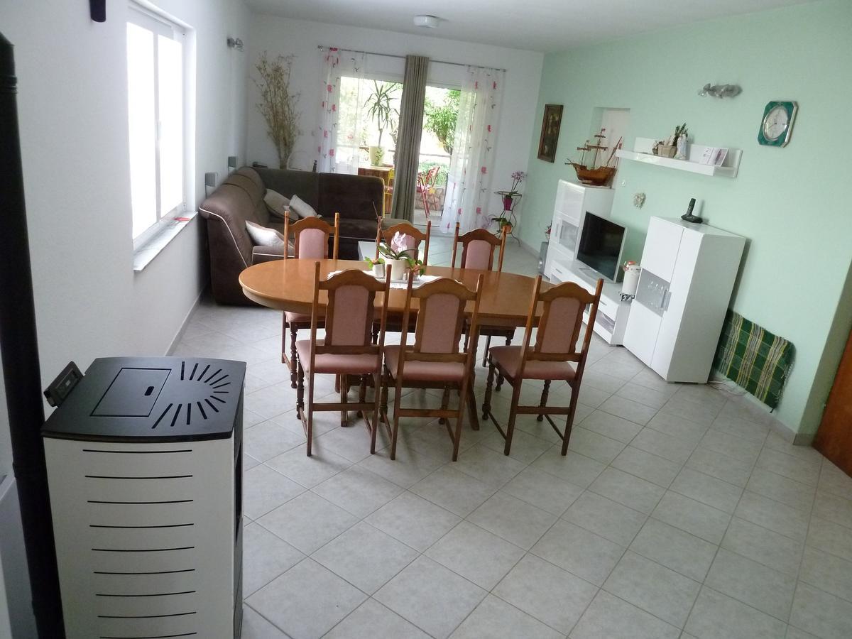 Apartment Mrkic Biograd Na Moru Luaran gambar
