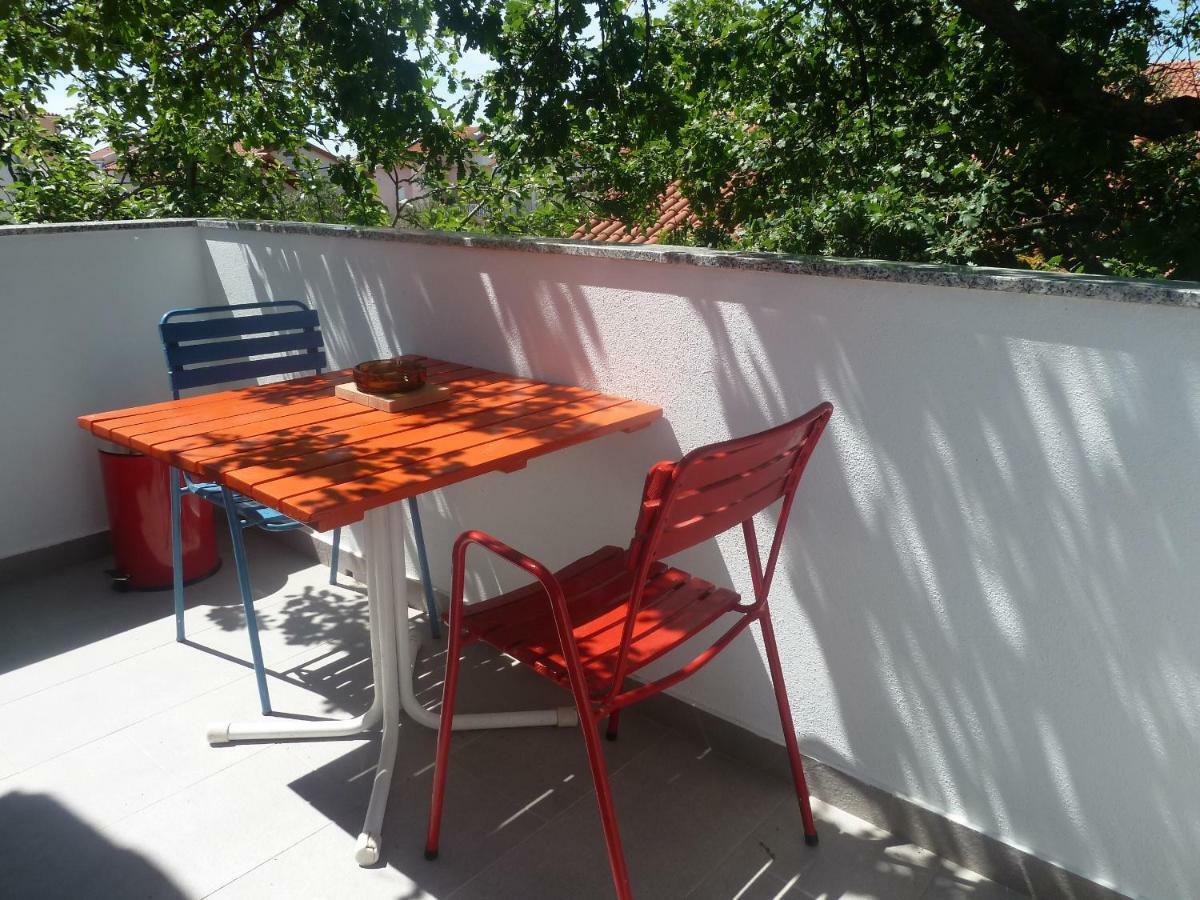 Apartment Mrkic Biograd Na Moru Luaran gambar