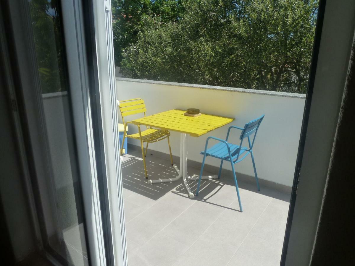 Apartment Mrkic Biograd Na Moru Luaran gambar